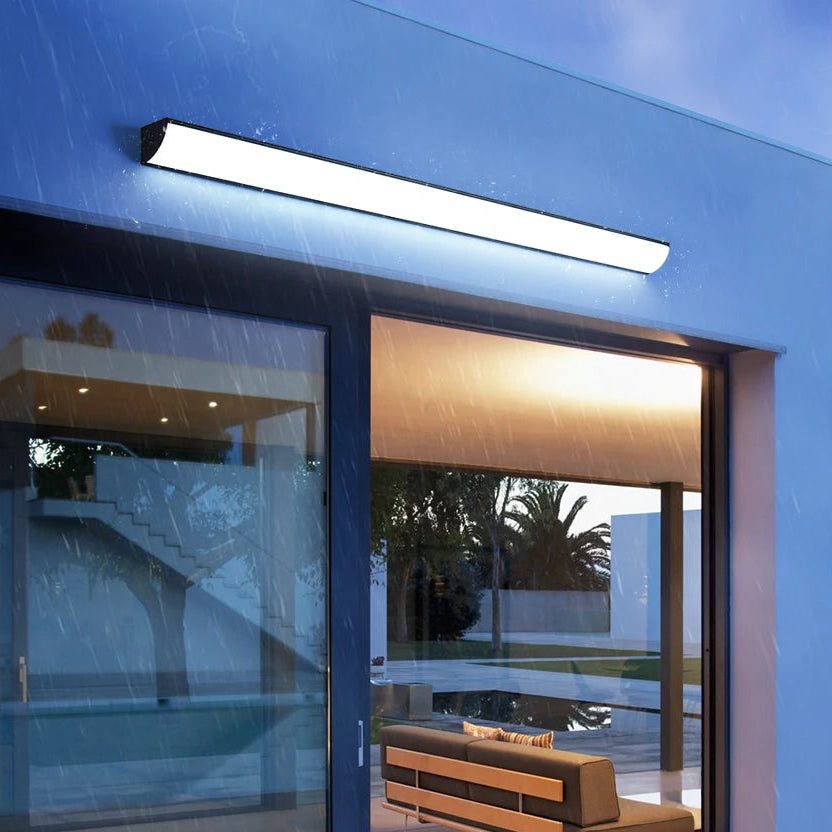 Lange Gartenwandleuchte, Außenbeleuchtung